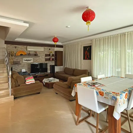 Villa Paradise Town Premium *