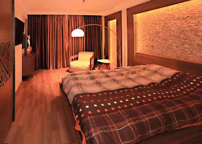 Paradise Town Premium Villa *