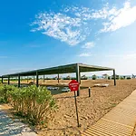 Paradise Town Premium Vilă *