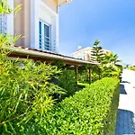 Paradise Town Premium Vilă