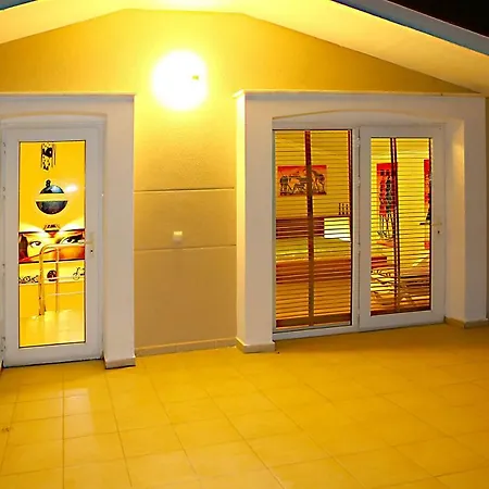 Villa Paradise Town Premium