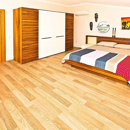 Paradise Town Premium Willa